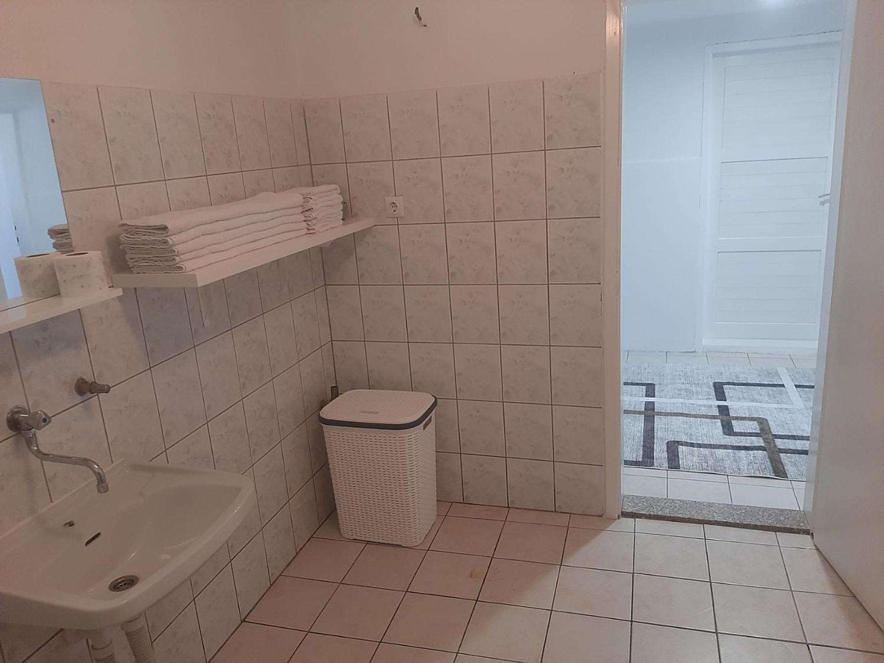 Hasan's - House - Vikendica - Kuca Za Odmor - Visoko