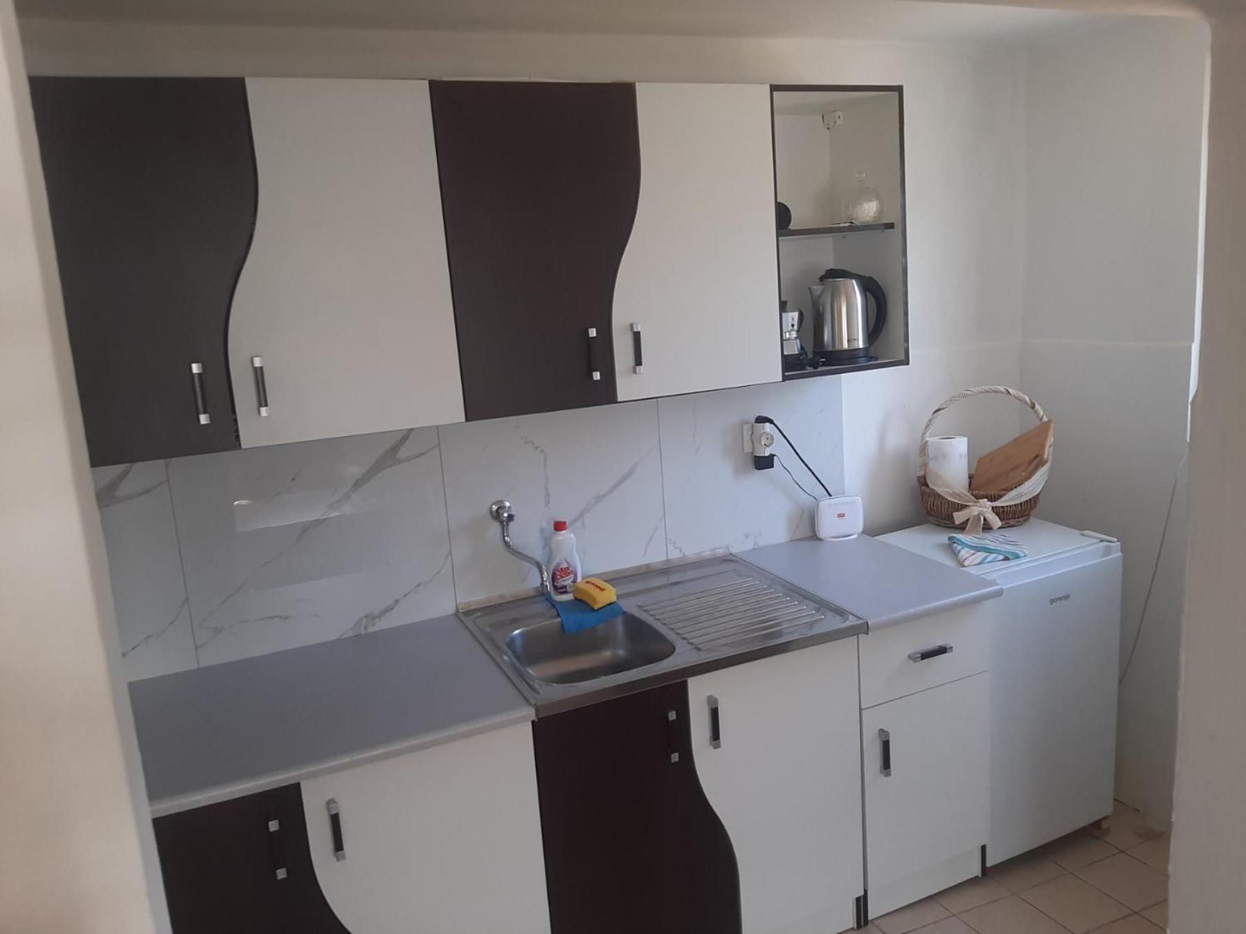 Hasan's - House - Vikendica - Kuca Za Odmor - Apartment *
