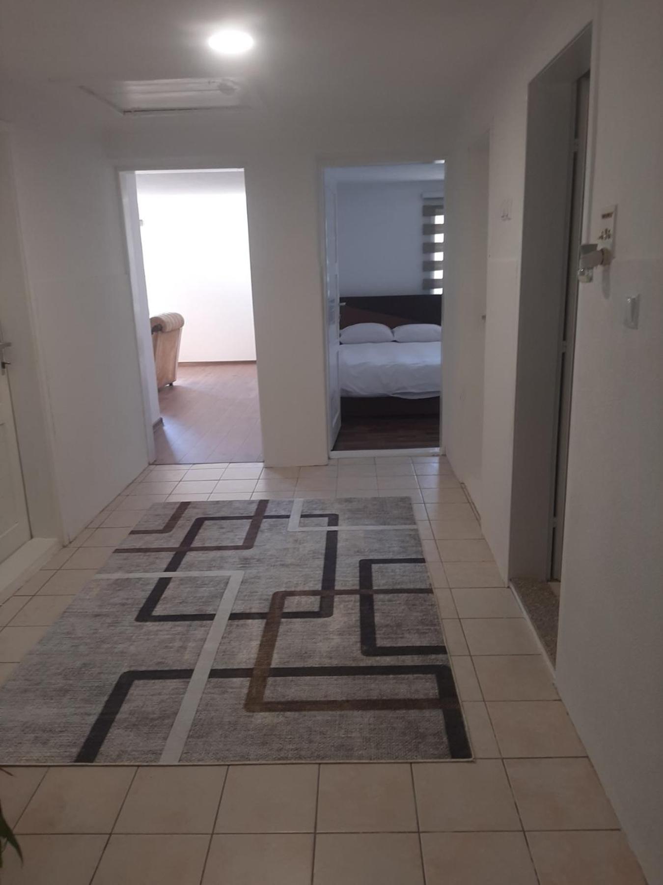 Apartment Hasan's - House - Vikendica - Kuca Za Odmor - *